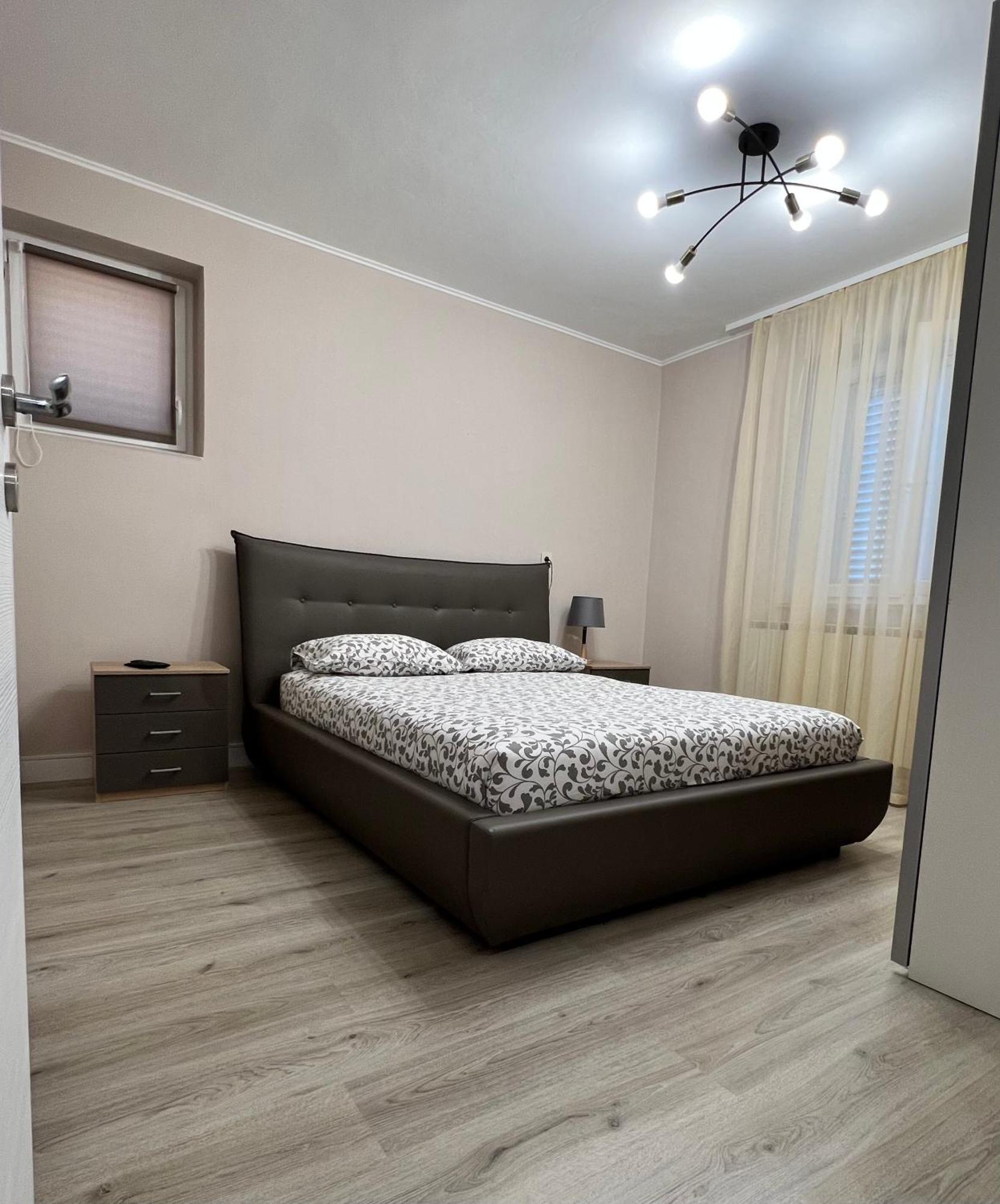 Apartments Barbara 乌马格 外观 照片